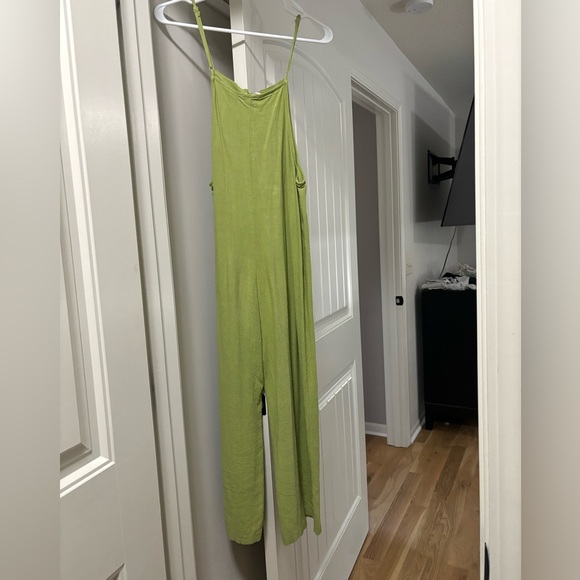 Green Jumpsuit - size small - Picture 4 of 8